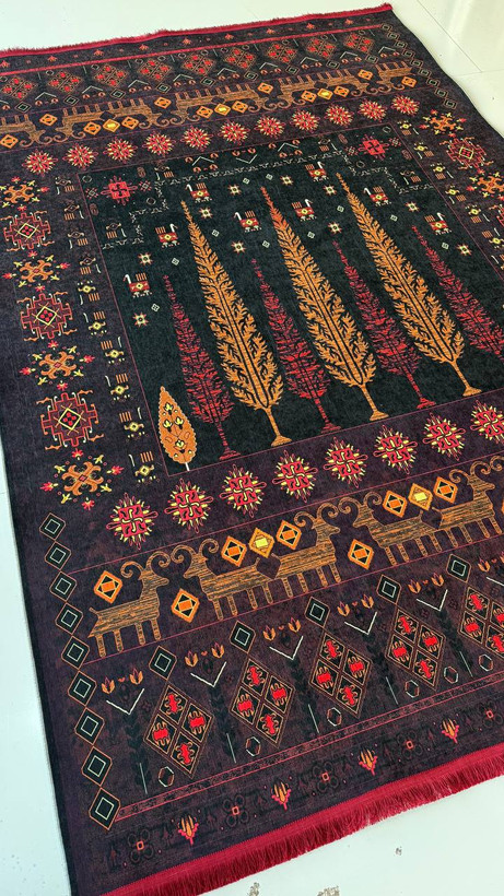 فرشینه مخمل لاکی طرح سلطان آباد