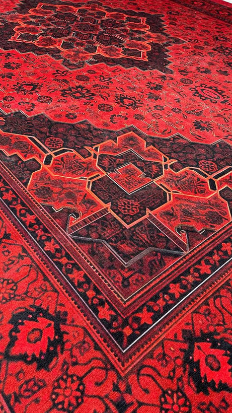 فرشینه مخمل لاکی