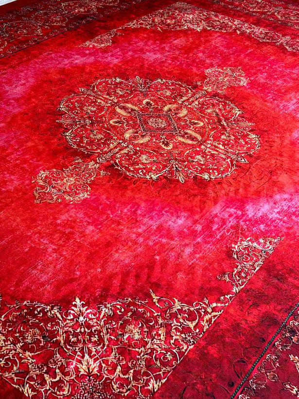 فرشینه مخمل کلاسیک لاکی