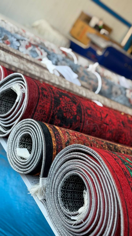فرشینه مخمل لاکی